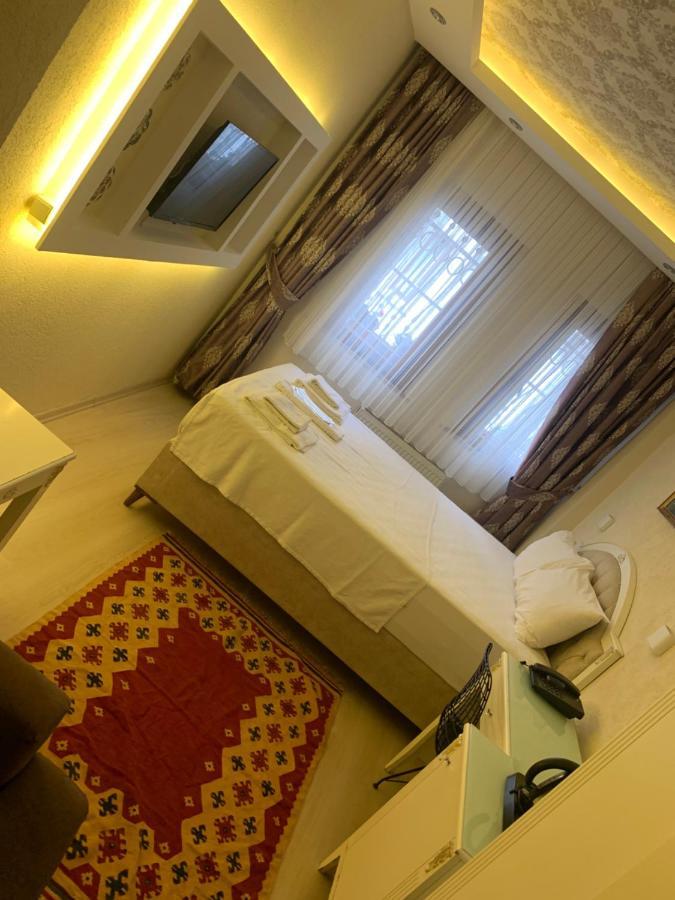 Elisa Hotel Istanbul Bagian luar foto