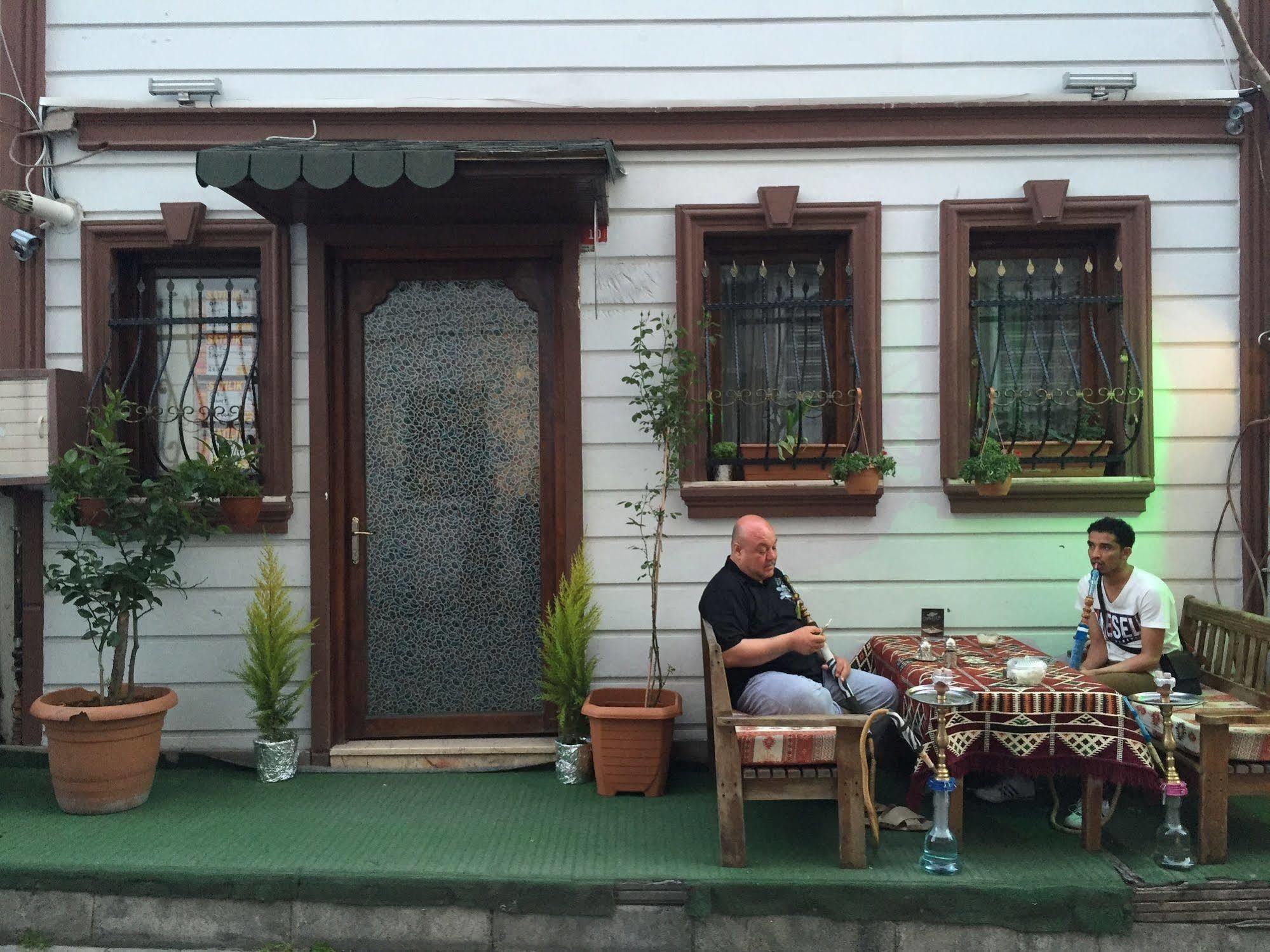 Elisa Hotel Istanbul Bagian luar foto