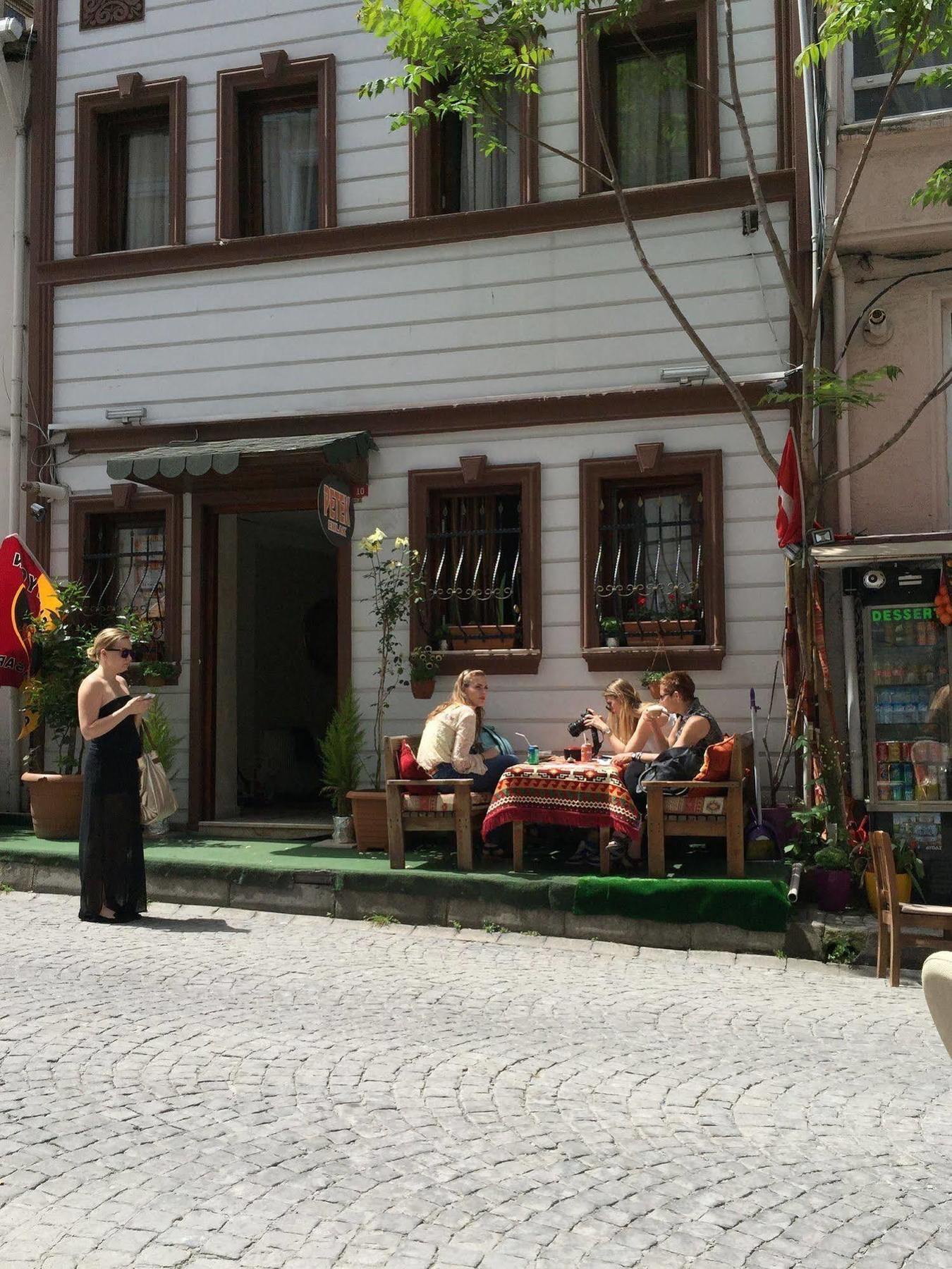Elisa Hotel Istanbul Bagian luar foto